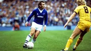 Peter Reid &bull; The Complete Defender