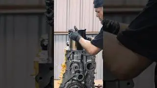 Cat Engine Liner Installation.