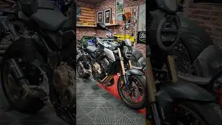 CB 650 R : ENFIN une vraie version monoplace 🔥