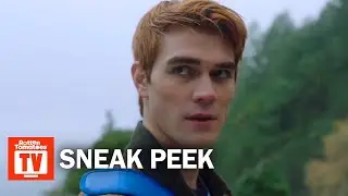 Riverdale S02E14 Sneak Peek | 'Last House on the Left' | Rotten Tomatoes TV