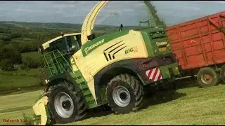 Silaging on Severe Slopes with Krone BigX 580. Only Available in Downhill Mode!