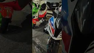 Piaggio Zip Sp 172 Malossi vs Bmw S1000