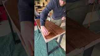 Finishing a walnut table with Rubio Monocoat Pure