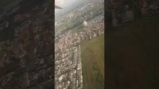 PEMANDANGAN KOTA SURABAYA DARI ATAS PESAWAT #shorts #surabaya #jatim #betaherriy