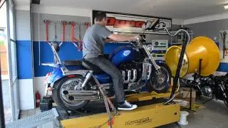 Triumph Rocket III 2006 Special edition on Dyno