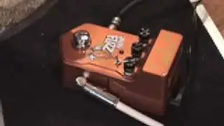 Visual Sound ANGRY FUZZ octave guitar effects pedal demo