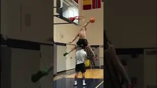 New scorpion dunk variation