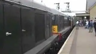 D8007 and D8137 arrive at Wansford