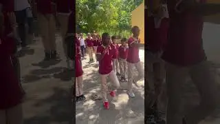 Marcha escolar.Preparaci&oacute;n