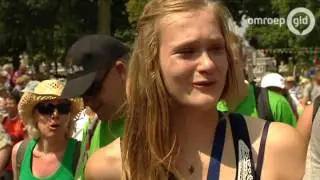 Slagveld op 2e dag Vierdaagse; 1188 lopers vallen uit