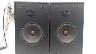 JBL T88 2 WAY SPEAKERS