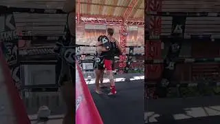 Round 4 with Kru Dream at Kiatsongrit Muay Thai gym 05/01/2026