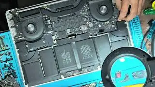 Apple 2015 macbook pro 15 Inch water damage 😭