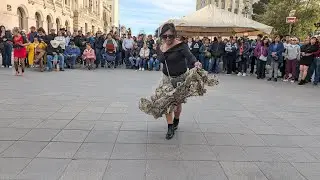 que se gasten los zapatos y las botas bailando con MM.