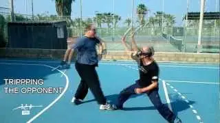Knife fighting. Trapping the leg. Armed Combat and Tactics. What works.