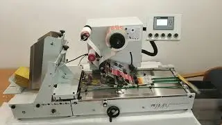 Etikettierung von schmalen Kaffeebeuteln mit LAB510-COF