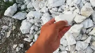 potassium feldspar in swat Pakistan. Well sorted and graded. up 9% k and 2.5% Na