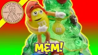 M&M's Light & Sound Christmas Tree & Stocking Stuffer Minis Candy Review