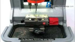Xhorse Condor XC-MINI Cut Toyota Toy43 Key Operate Video