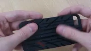 Gear4 Jumpsuit Tread iPhone 5 Case / iPhone 5S Case Review