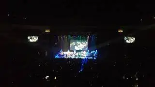 Sonu Nigam show May2014-3