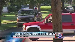 Man exposes himself to minors