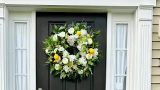 How to securely ship your wreaths! #wreathmaker #shipping #smallbusiness #ups #amazonsupplies