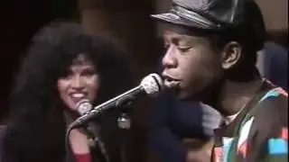 Youssou N'Dour - Tonight [Sunday Night Live USTV]