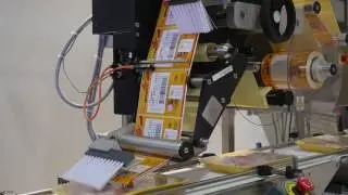Print and Apply Labeling Machine