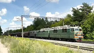 ВЛ80С-2712 с хопперами