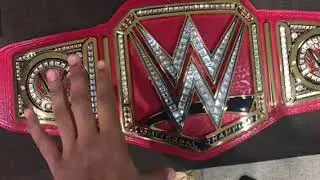 Finally!!! WWE UNIVERSAL TITLE UNBOXING AND SIDEPLATES