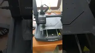 Ender 3 V3 SE, printing at 500mm/s and accle at 4000mm/s, cura slicer.