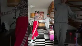 Anxiety Dance 💃 | un.logo! #shorts