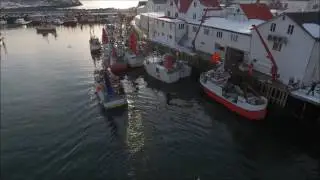 Meholm på tur til vakre Henningsvær