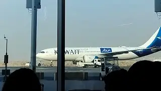 Kuwait airways & Kuwait city airport to  Delhi ✈️#kuwaitairways#airport #delhiairport 