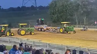 10,000 pound Farm stock tractor @ Washington County ag center MA 2023