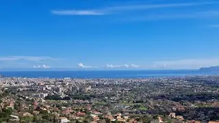 Poesie digitali Ep. 1: le armonie non si spezzano se ridi troppo forte