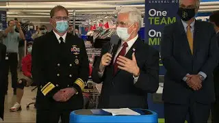 Pence wears face mask as he tours Indiana plant