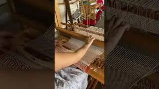 Weben &uuml;ben am Webstuhl #weben #weaving