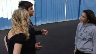 Sabrina And Aziz Econ AD