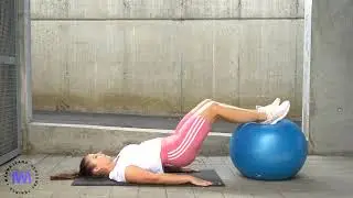 Fitball hamstrings curl | Curl de isquios con el Fitball