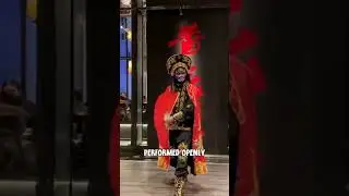 #BianLian #FaceChangingArt #SichuanOpera #MaskMagic #CulturalTreasure #StageWonder #AncientA