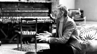 Coldplay - Black and White Interview, Unstaged, Madrid (26.10.2011) [VOSTFR]