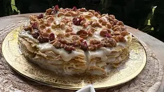 اللزاقيات أكلة بتجمع القلوب والذكريات مع صوص الحليب والحلاوة ​  #لزاقيات #سوريا #حلويات #food 