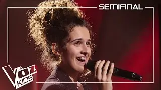 Daniela Niebla canta 