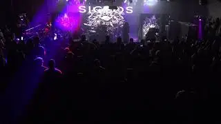 SIGLOS  Los Angeles, CA. 12-19-2025