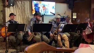 Let&rsquo;s Go Skiing polka by The Hof Band