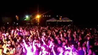 Justice - Intro / A Fifth of Beethoven...LIVE @ HARD NYE 2008!