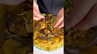 Приготовьте вегетарианскую маклюбу 🍆🍚✨ &mdash; эффектное палестинское блюдо.