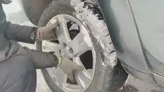Car Rear Brake Pad Replacement